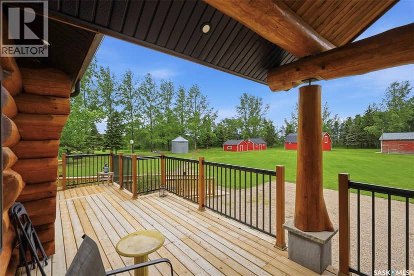Paskaruk Acreage — photo 7 of 40
