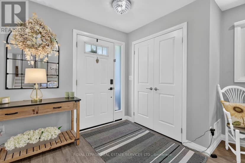 49 Belcourt Avenue — photo 5 of 40