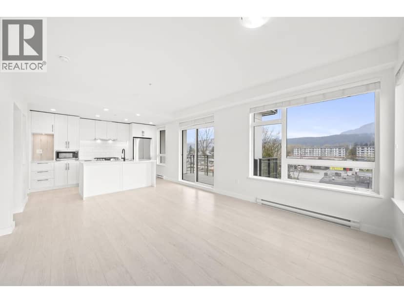 405 3038 ST GEORGE STREET, Port Moody