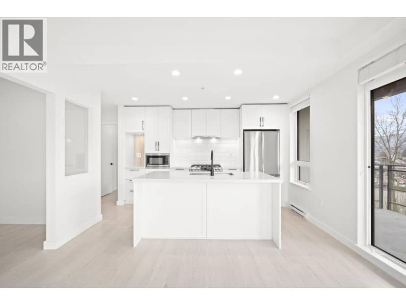 405 3038 ST GEORGE STREET, Port Moody, photo 4