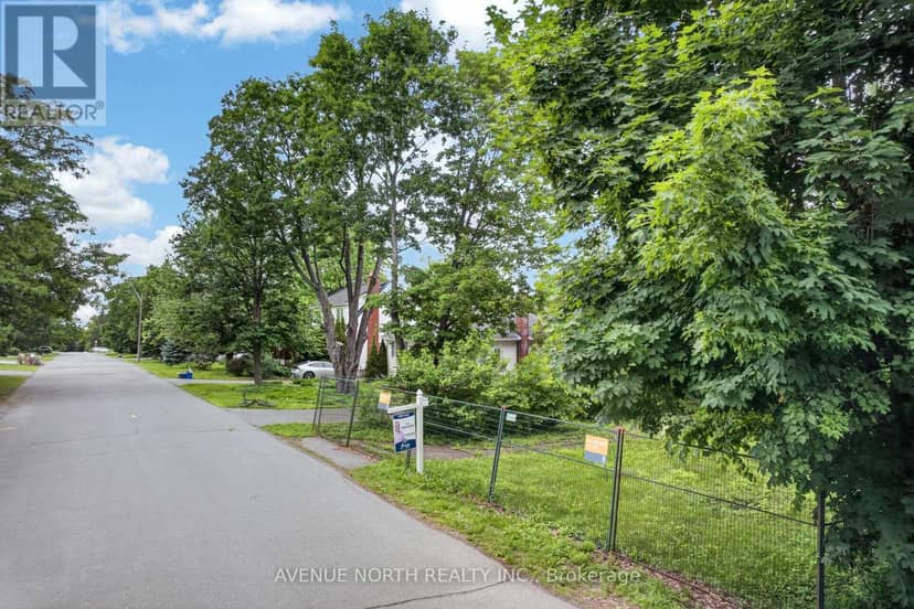 305 Mountbatten Avenue — photo 14 of 31