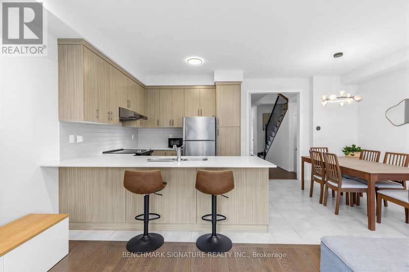 163 Tempel Street — photo 3 of 15