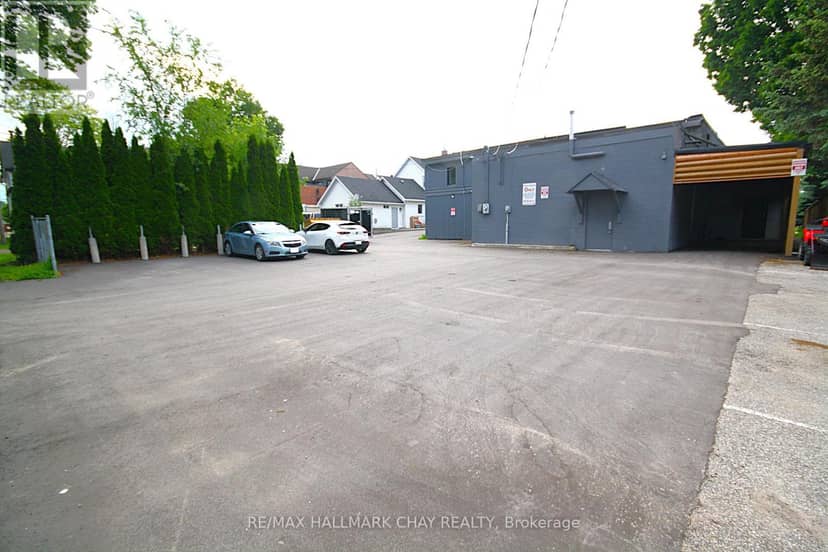 58 Queen St Street W, Springwater, photo 4