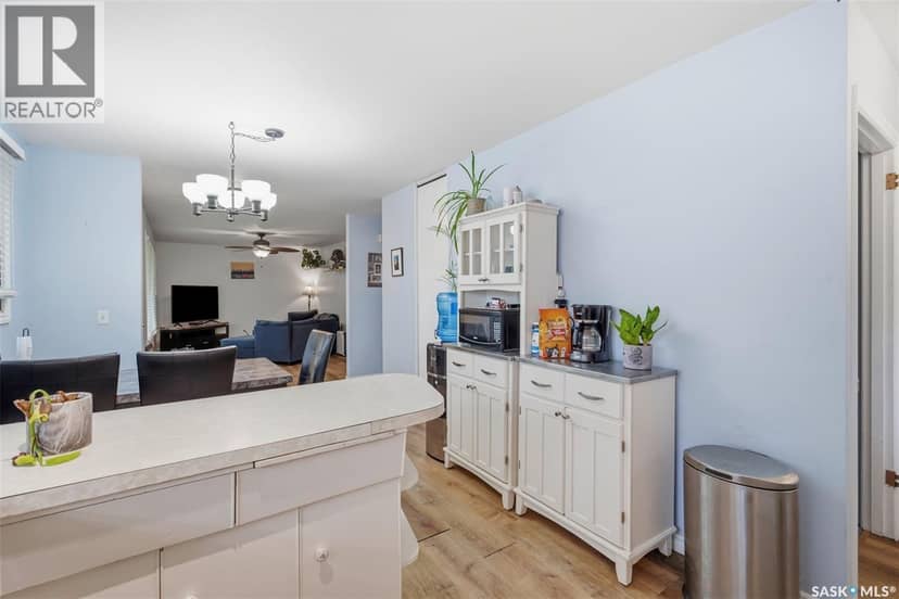 615 Mayer STREET — photo 13 of 36