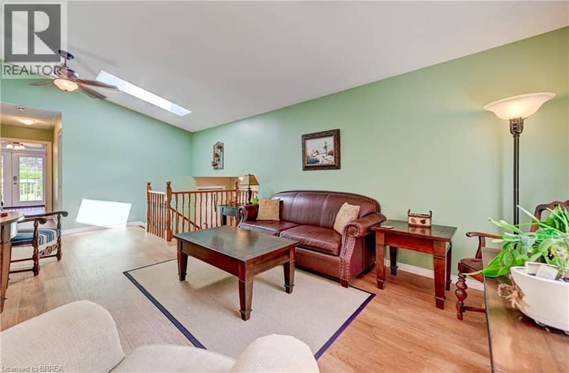 180 BALMORAL Drive, Brantford, photo 8