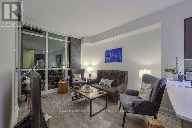 3007 - 30 Roehampton Avenue — photo 6 of 16