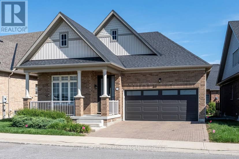 31 Tea Rose Road — photo 2 of 40