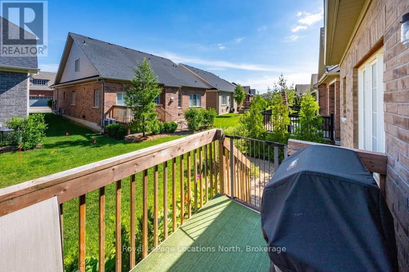 31 Tea Rose Road — photo 38 of 40