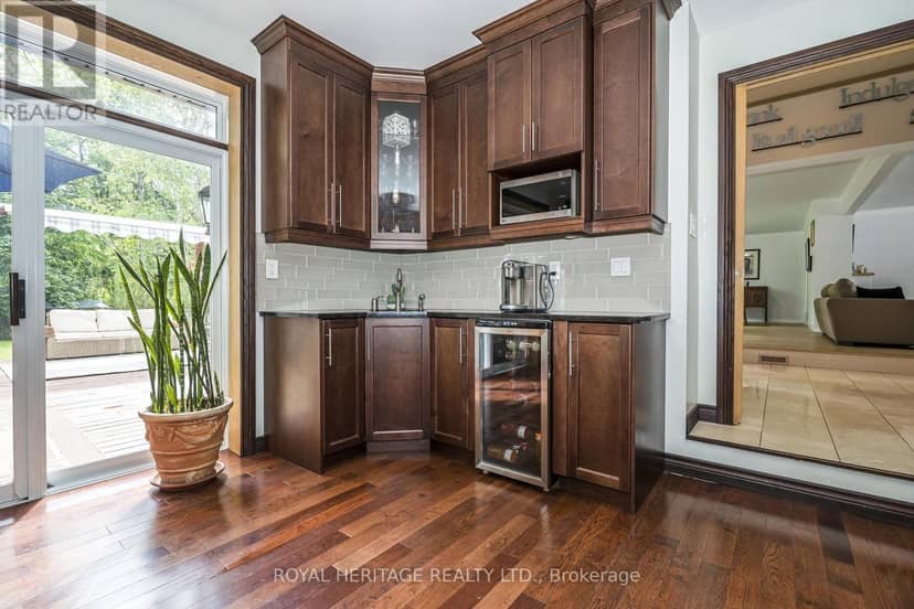 956 Bayshore Court — photo 21 of 40