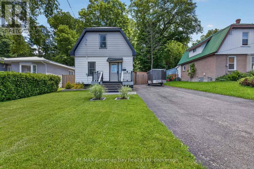241 Donalda Street — photo 26 of 33