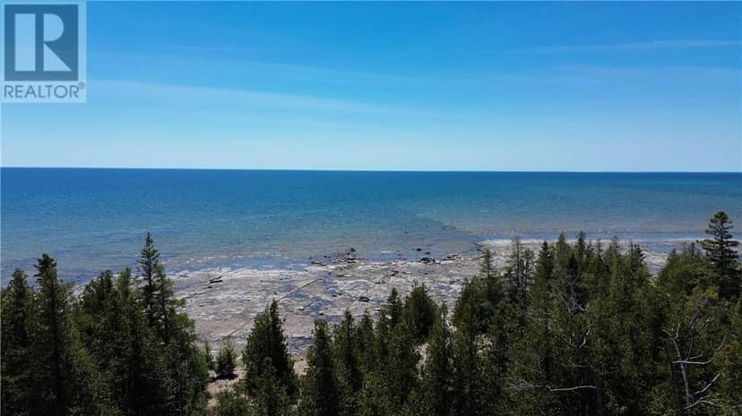 715 Lake Huron Drive, Spring Bay, Manitoulin Island, photo 2
