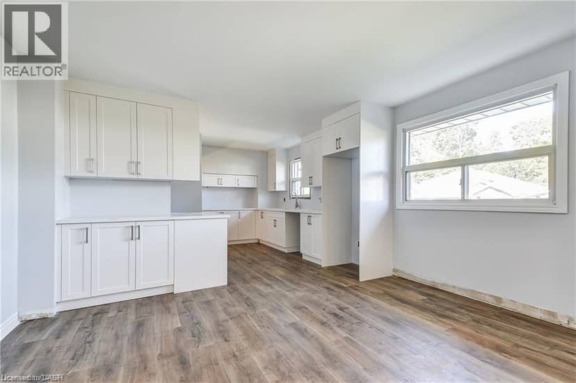 480 CAVAN Street — photo 14 of 36