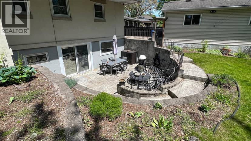 1275 Webster Drive — photo 25 of 25