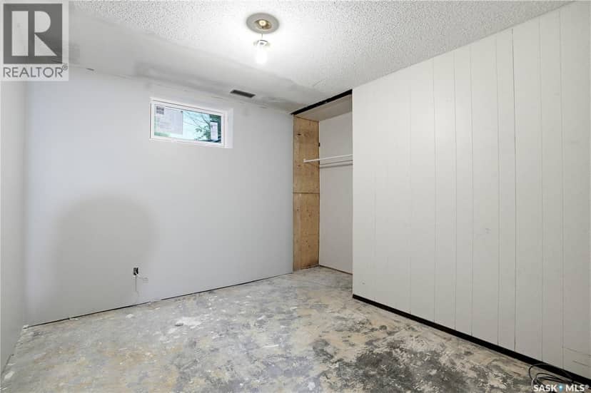 309 Shepard STREET — photo 34 of 40