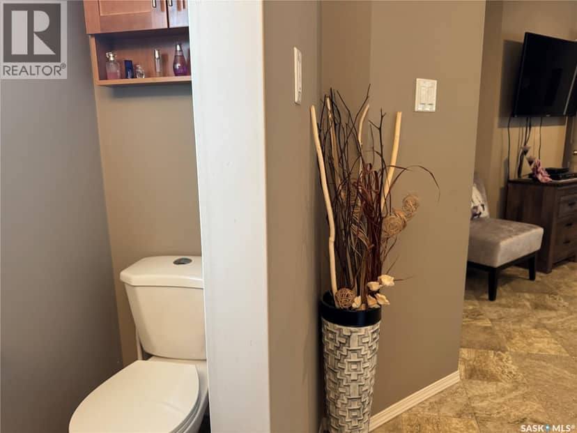 11 Isabella PLACE — photo 27 of 38