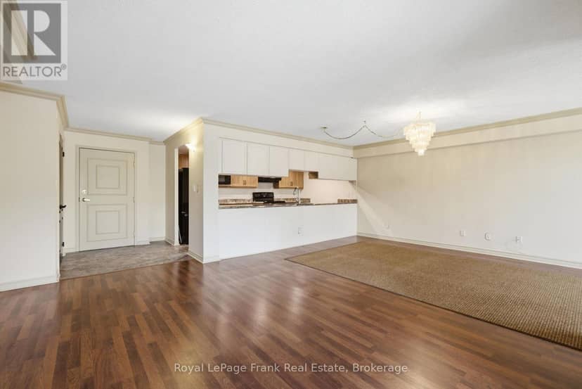 110 - 51 Rivermill Boulevard — photo 16 of 40