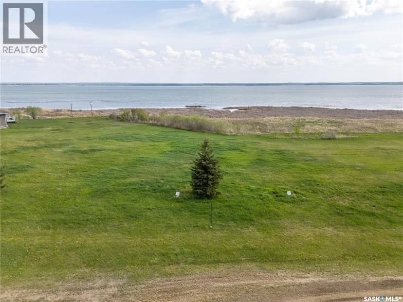 840 Lakeshore DRIVE — photo 9 of 34