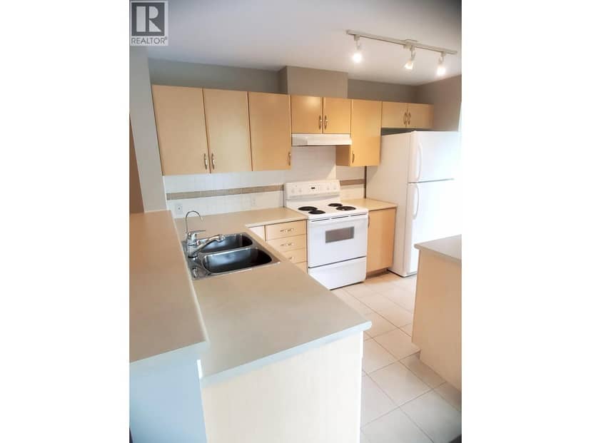 506 6659 SOUTHOAKS CRESCENT, Burnaby, photo 6