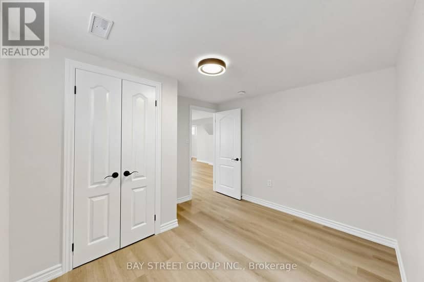 28 Warren Avenue — photo 26 of 40