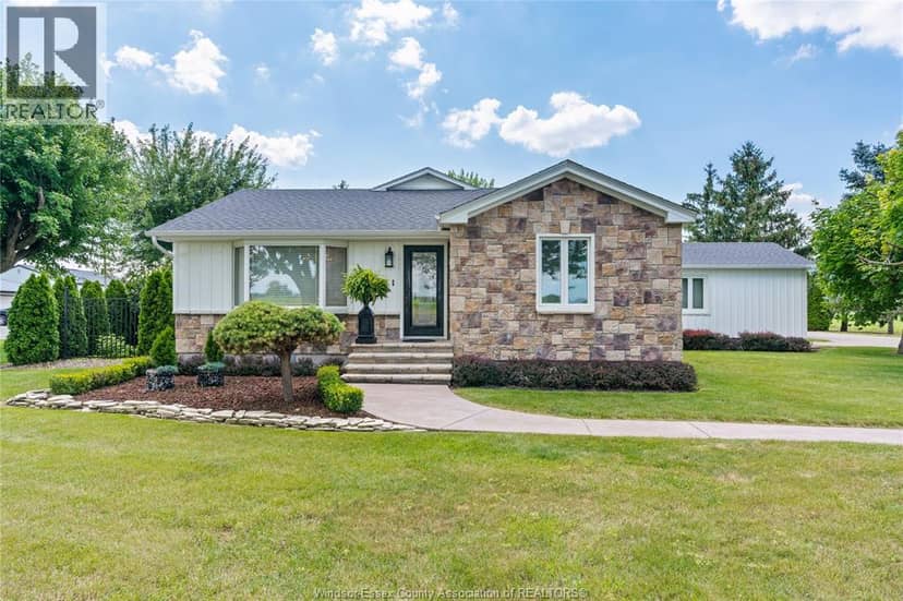 4445 Concession Rd 9 — photo 1 of 40