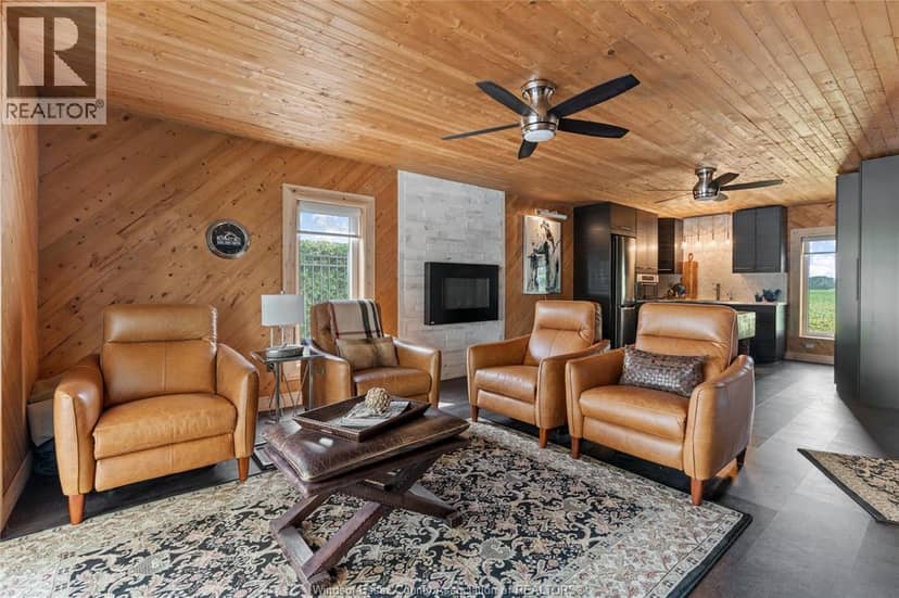 4445 Concession Rd 9 — photo 36 of 40