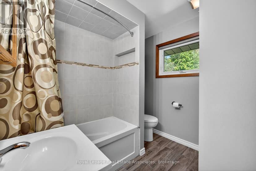 389 Falcon Road — photo 24 of 40