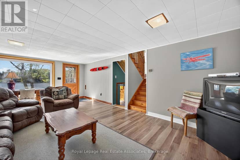 389 Falcon Road — photo 31 of 40