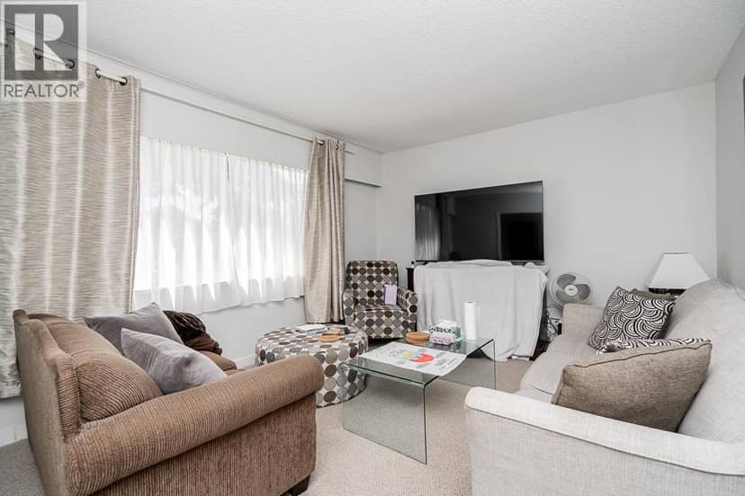 715 RODERICK AVENUE, Coquitlam, photo 4