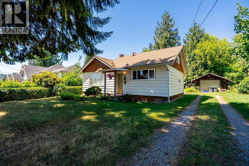 715 RODERICK AVENUE, Coquitlam, photo 3