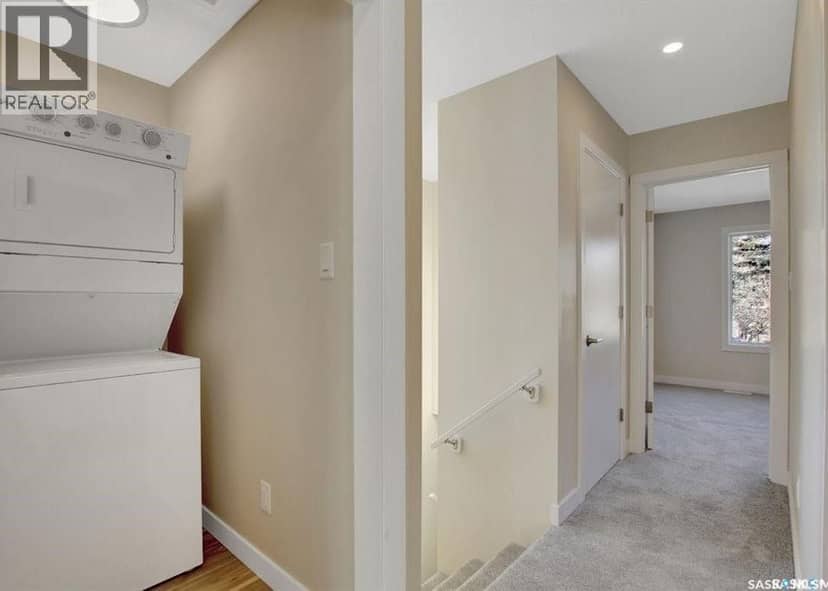 2423 Reynolds STREET — photo 11 of 20