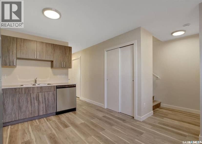 2423 Reynolds STREET — photo 14 of 20
