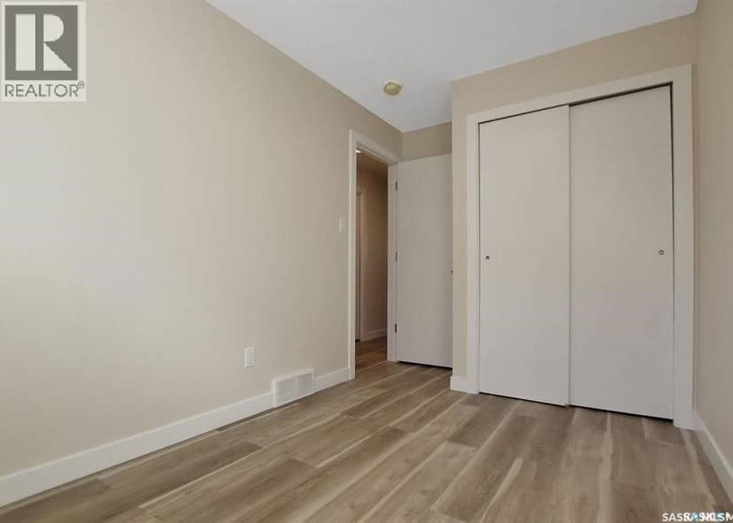 2423 Reynolds STREET — photo 15 of 20