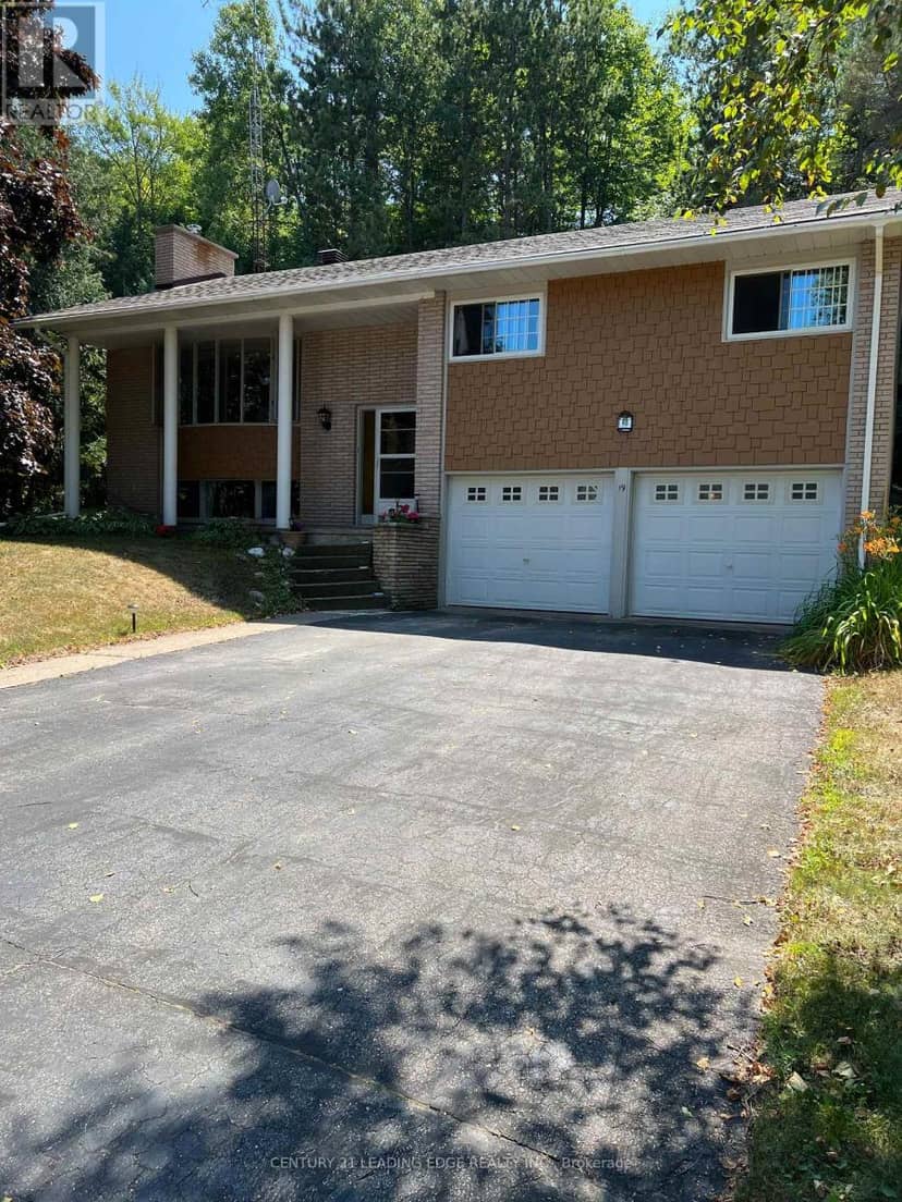 19 Forest Hill Road — photo 1 of 27