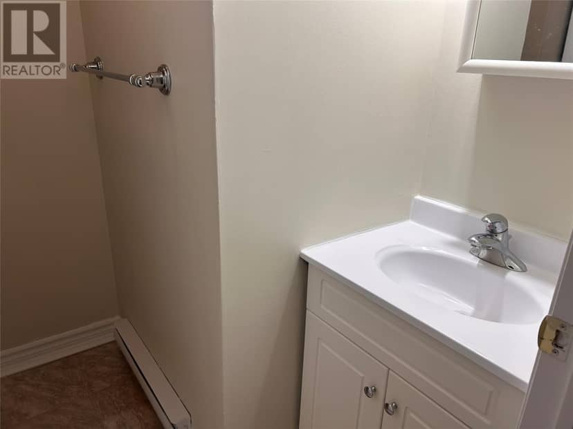 20 Pleasant Street — photo 18 of 26