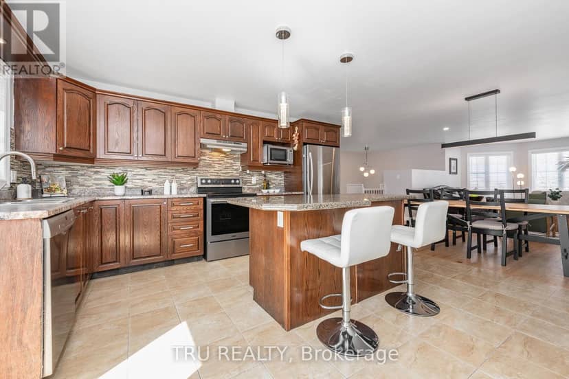 52 South Indian Drive — photo 12 of 40