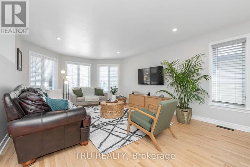 52 South Indian Drive — photo 6 of 40
