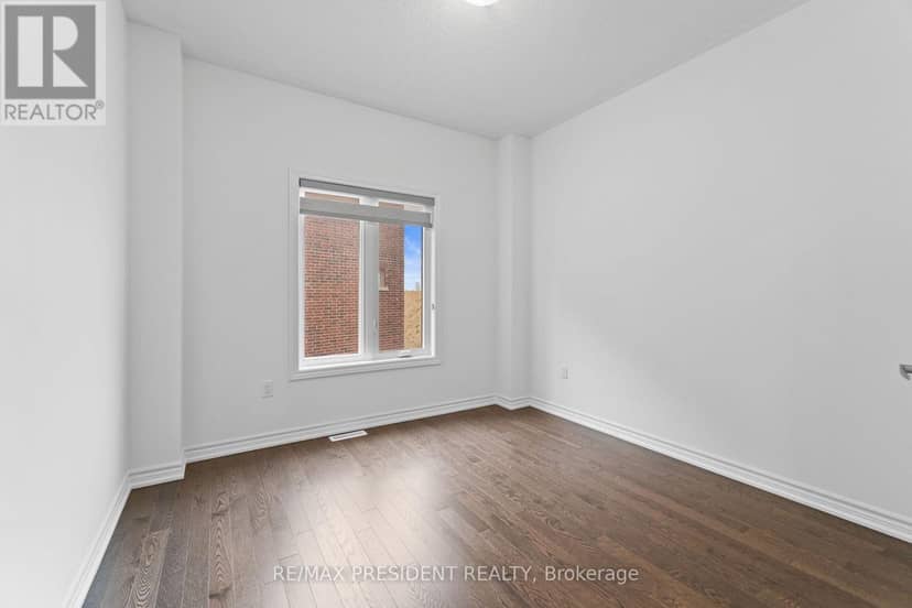 335 Russell Street — photo 7 of 28