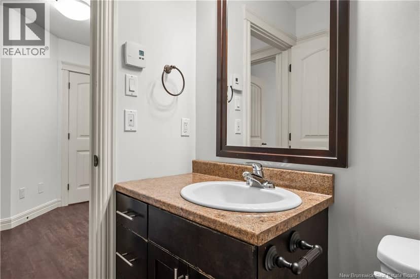 57 Clarendon Drive — photo 31 of 40