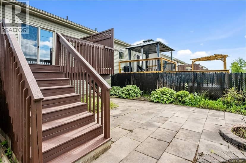 57 Clarendon Drive — photo 35 of 40