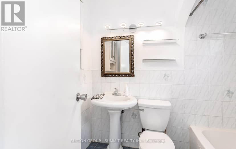 109 Elnathan Crescent — photo 35 of 40