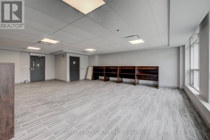 G105 - 275 Larch Street — photo 21 of 23