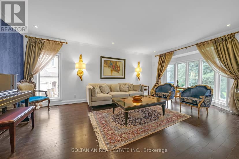 6 Fairfield Place, Markham, photo 3