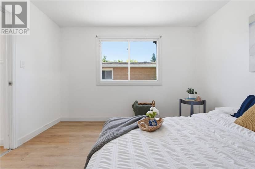 913 Miller Street — photo 15 of 40