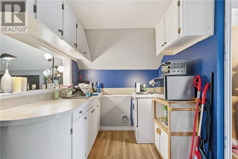 913 Miller Street — photo 27 of 40