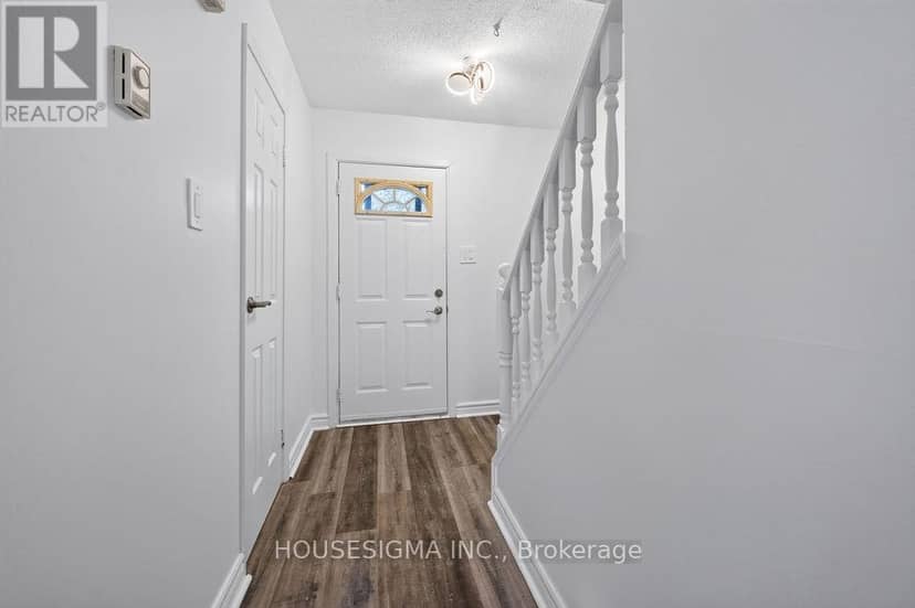 143 - 166 Southdale Road W — photo 9 of 40