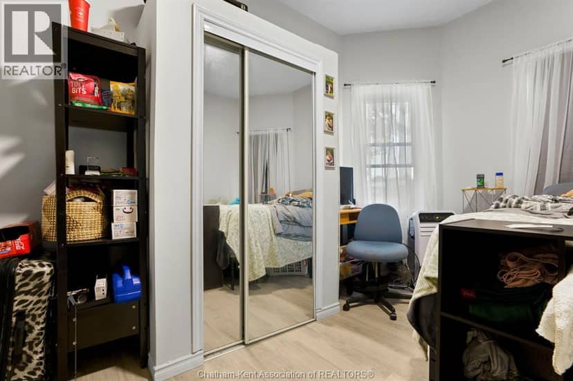 194 Murray STREET — photo 13 of 25