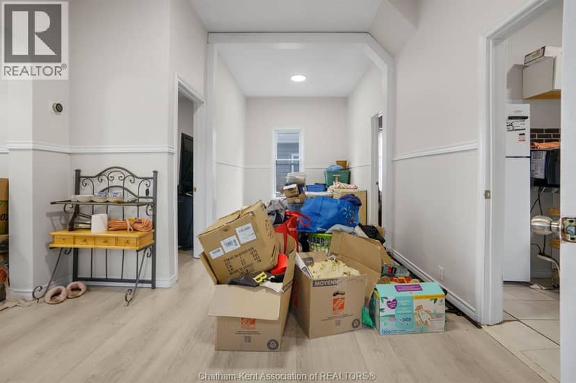 194 Murray STREET — photo 8 of 25