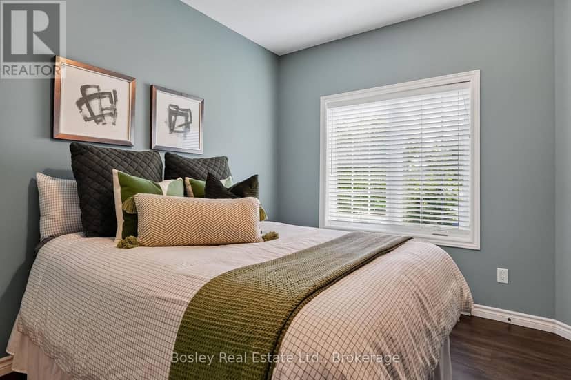 3202 - 300 Croft Street — photo 30 of 33