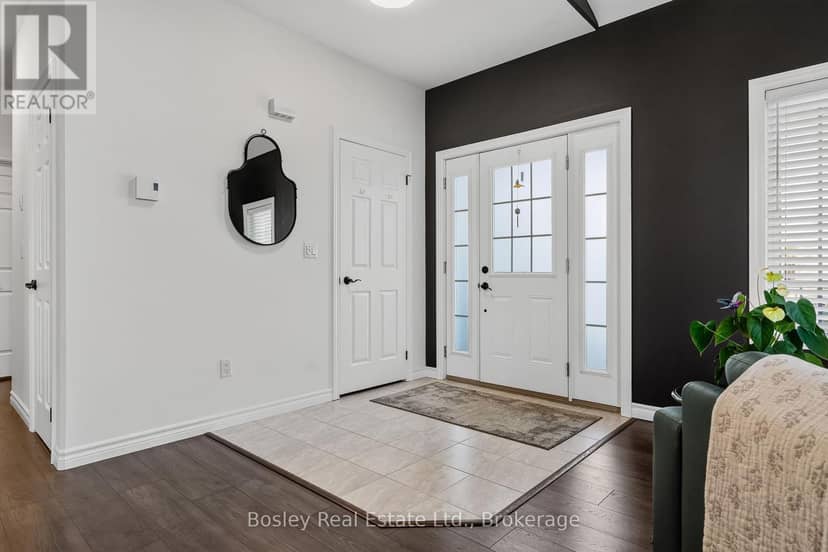 3202 - 300 Croft Street — photo 6 of 33
