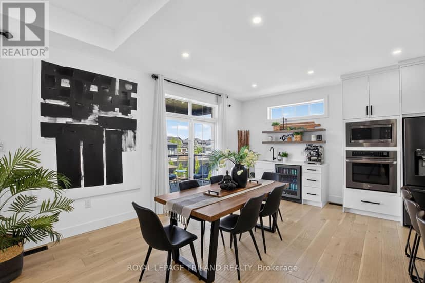 1757 Upper West Avenue — photo 16 of 40